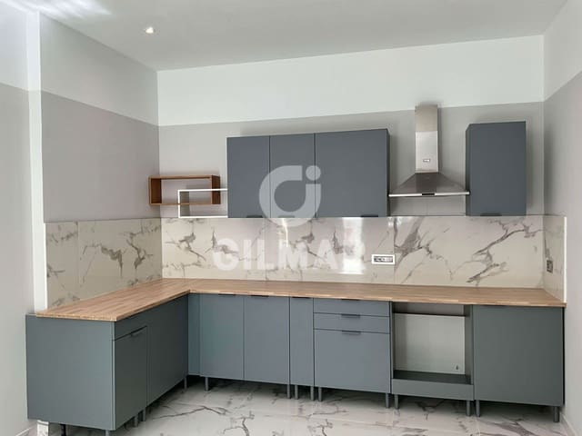 2 soverom Leilighet til salgs i Casco Urbano, Adeje med svømmebasseng - € 248 000 (Ref: 9399991)