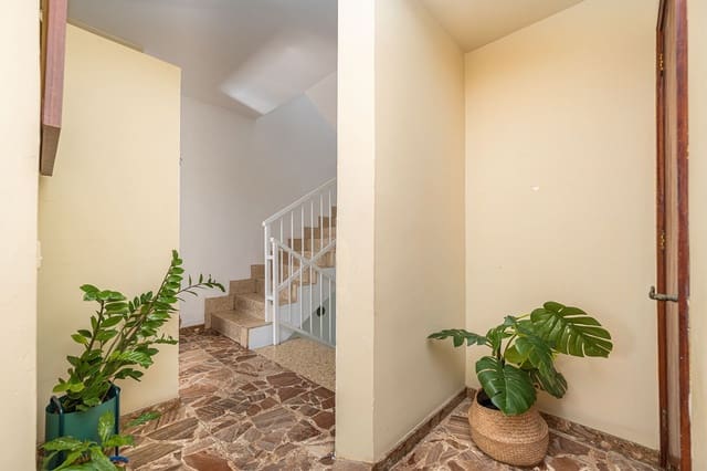 4 soverom Hus til salgs i Isleta, Las Palmas de Gran Canaria med garasje - € 750 000 (Ref: 9410276)