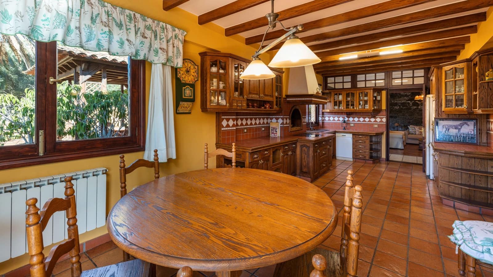 5 slaapkamer Villa te koop in Teror met garage - € 933.000 (Ref: 9410277)