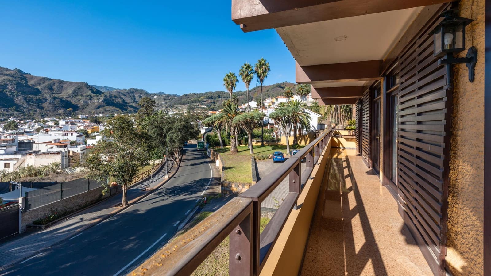 5 slaapkamer Villa te koop in Teror met garage - € 933.000 (Ref: 9410277)