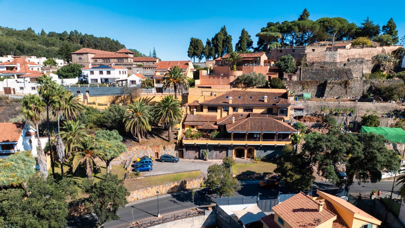 5 slaapkamer Villa te koop in Teror met garage - € 933.000 (Ref: 9410277)