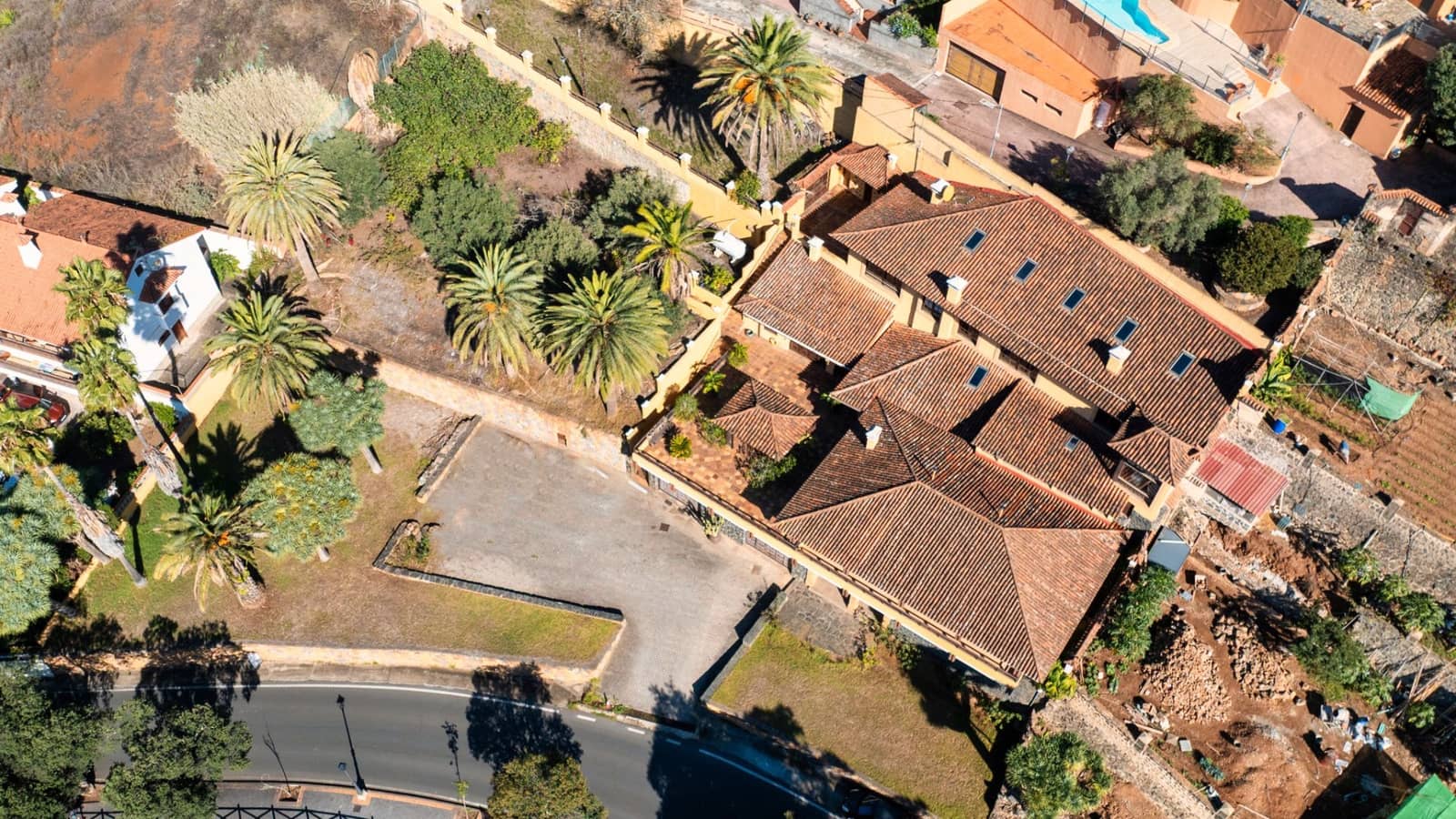 5 slaapkamer Villa te koop in Teror met garage - € 933.000 (Ref: 9410277)