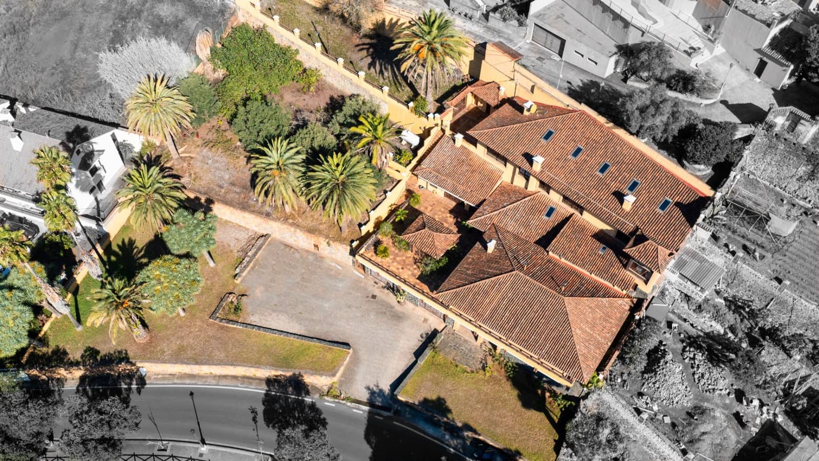 5 slaapkamer Villa te koop in Teror met garage - € 933.000 (Ref: 9410277)