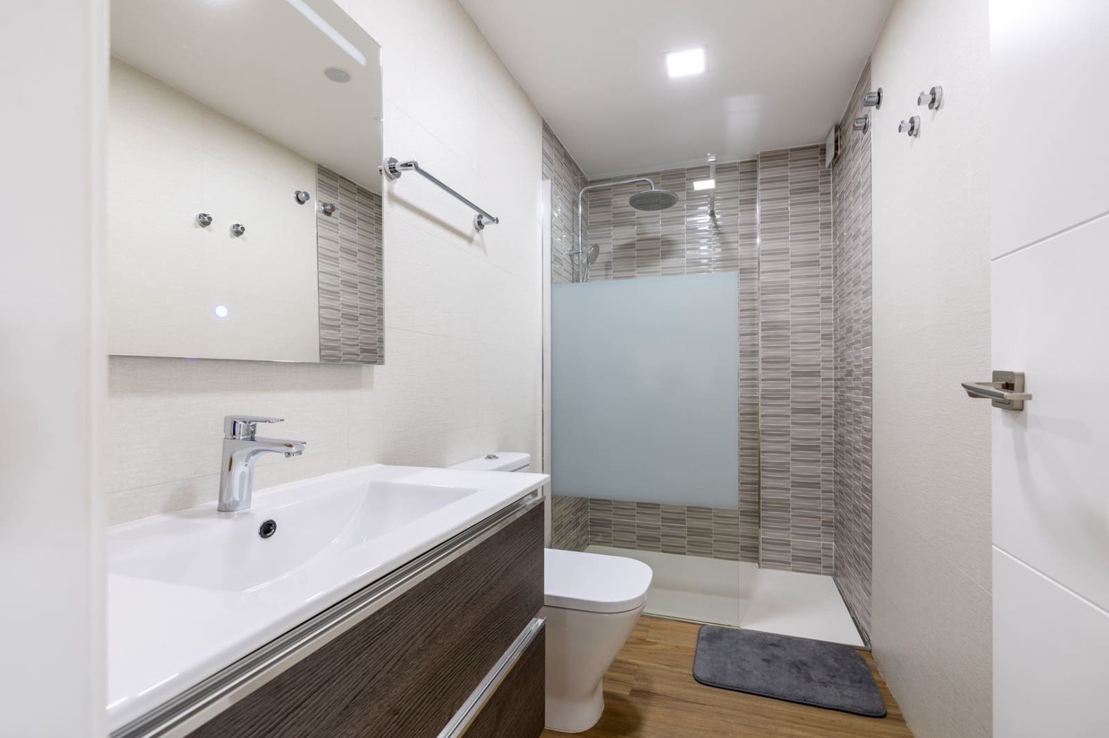 2 quarto Apartamento para venda em Las Palmas de Gran Canaria com garagem - 325 000 € (Ref: 9426424)