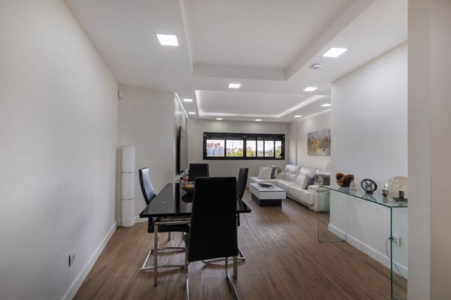 2 soveværelse Lejlighed til salg i Siete Palmas, Las Palmas de Gran Canaria med garage - € 325.000 (Ref: 9426424)