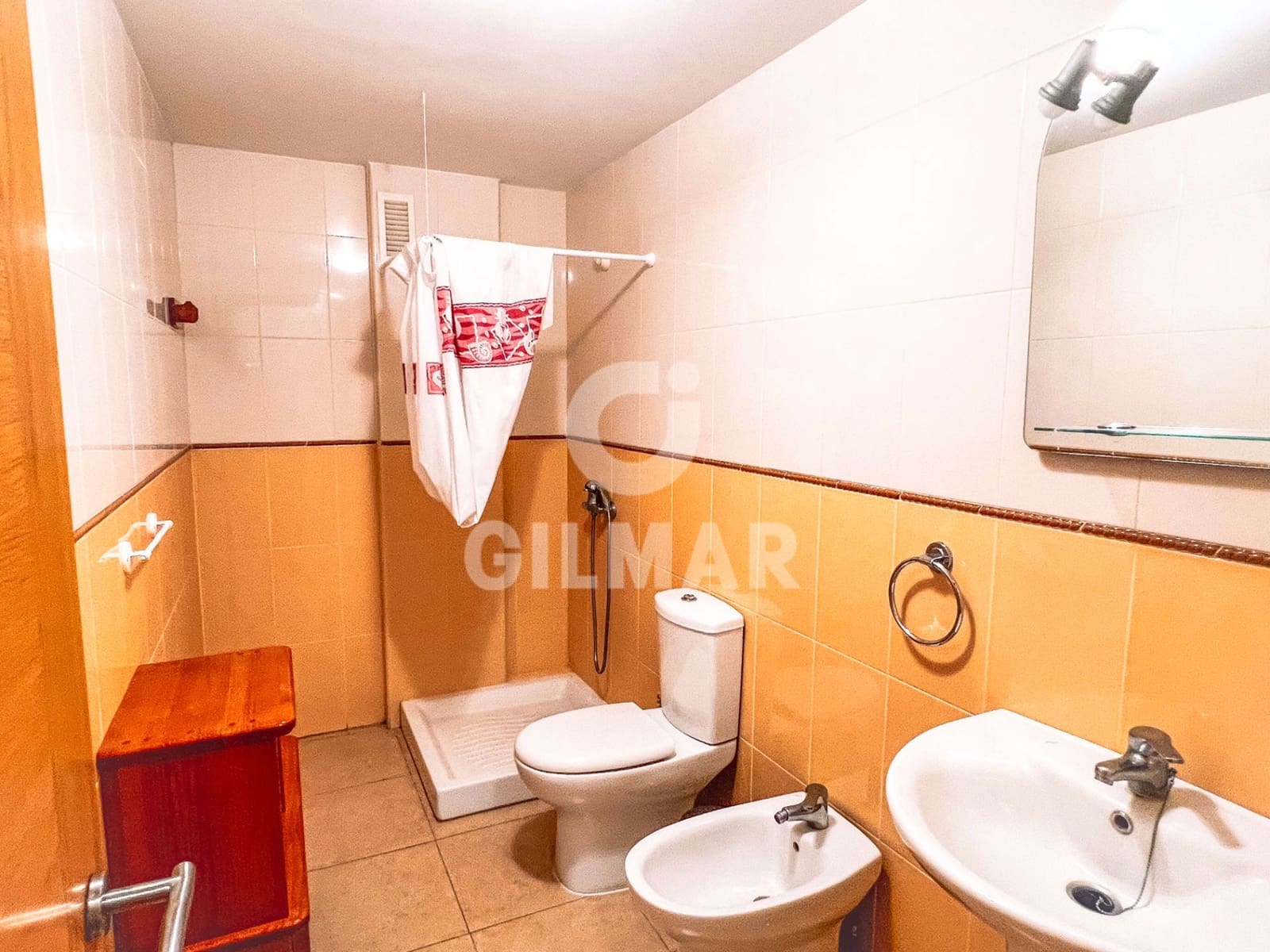 Apartamento de 3 habitaciones en Guía de Isora en venta con garaje - 275.000 € (Ref: 9448467)