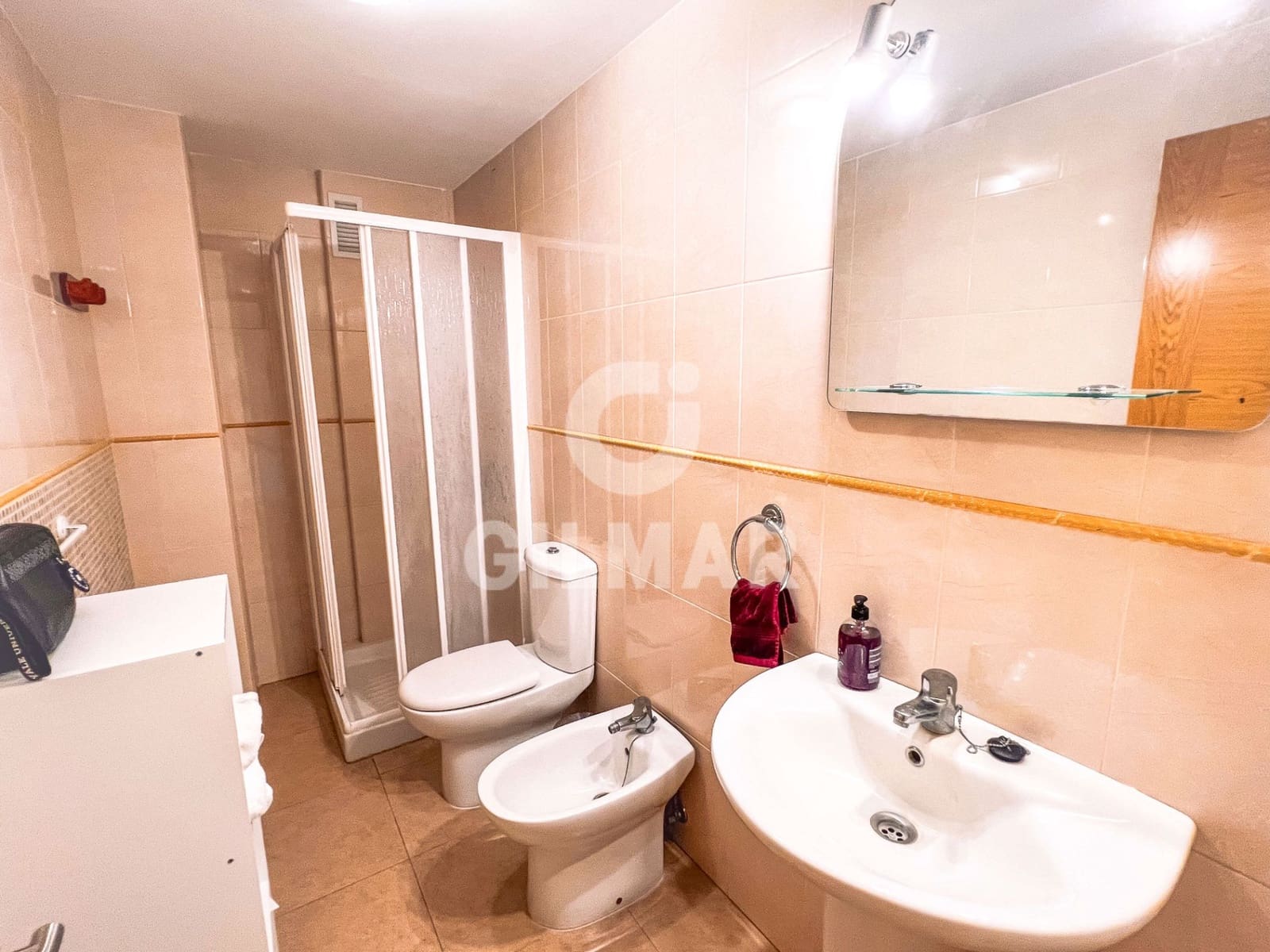 Apartamento de 3 habitaciones en Guía de Isora en venta con garaje - 275.000 € (Ref: 9448467)