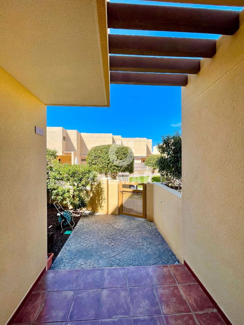 2 sovrum Hus till salu i Granadilla de Abona med pool - 589 000 € (Ref: 9451521)