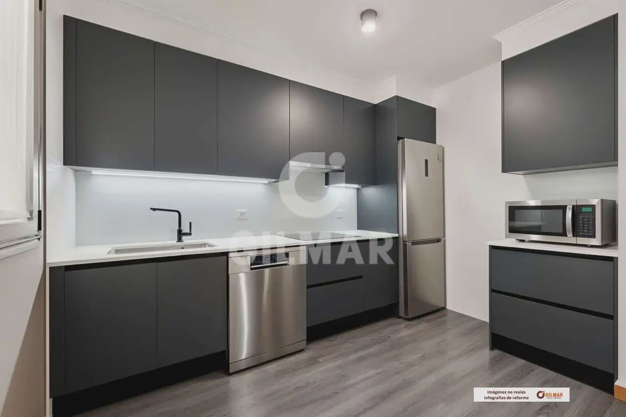 2 makuuhuone Omakotitalo myytävänä paikassa Granadilla de Abona mukana uima-altaan - 577 000 € (Ref: 9451521)