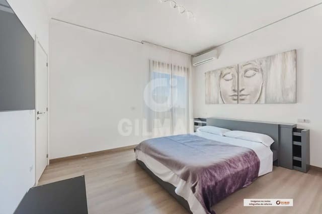 Casa de 2 habitaciones en Granadilla de Abona en venta con piscina - 577.000 € (Ref: 9451521)