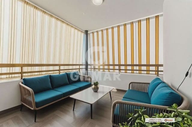 Casa de 2 habitaciones en Granadilla de Abona en venta con piscina - 577.000 € (Ref: 9451521)