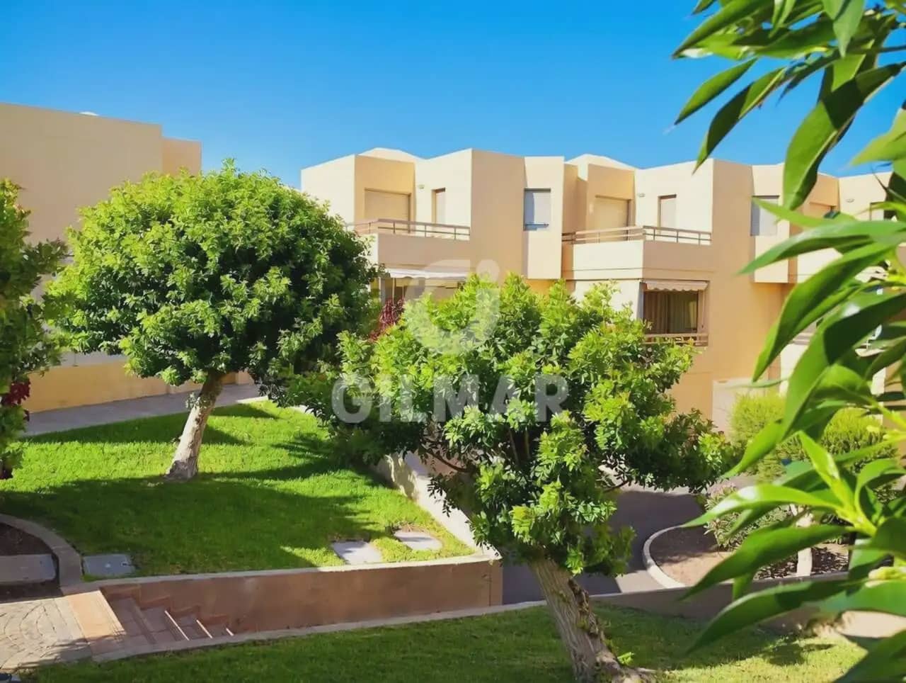 2 makuuhuone Omakotitalo myytävänä paikassa Granadilla de Abona mukana uima-altaan - 577 000 € (Ref: 9451521)