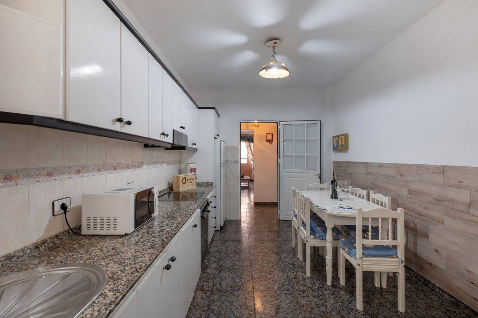 3 bedroom Semi-detached Villa for sale in Las Palmas de Gran Canaria with garage - € 370,000 (Ref: 9484081)