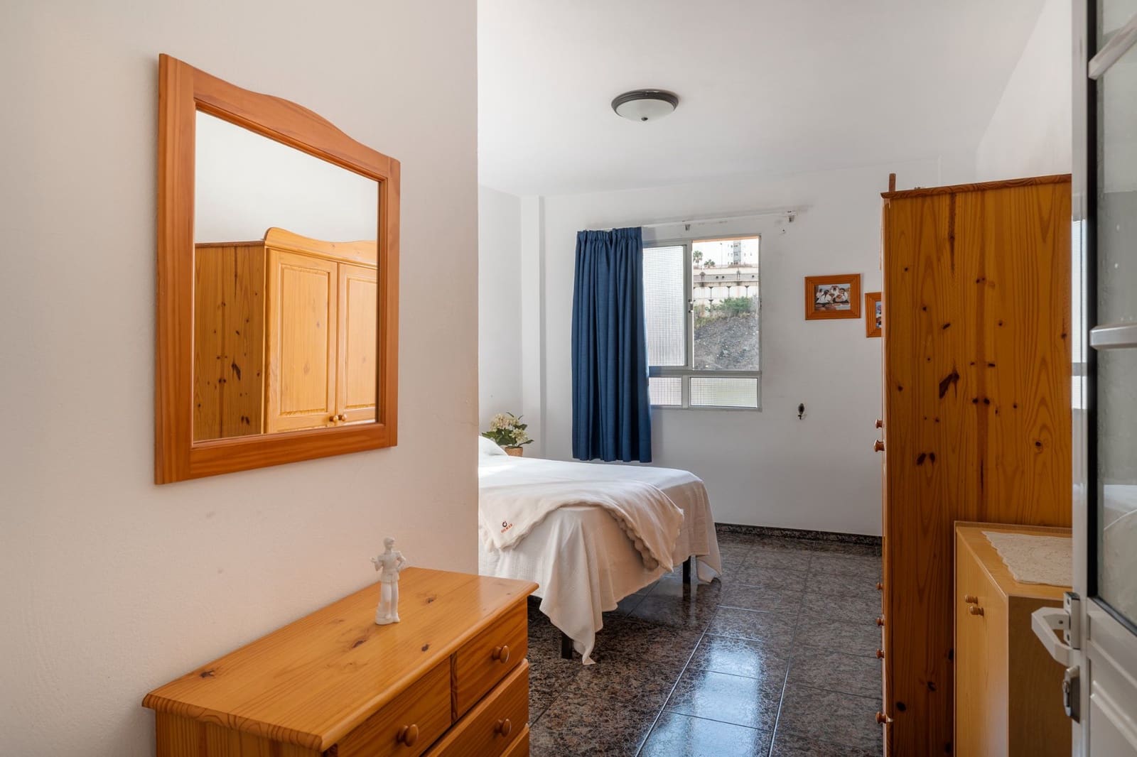 3 bedroom Semi-detached Villa for sale in Las Palmas de Gran Canaria with garage - € 370,000 (Ref: 9484081)