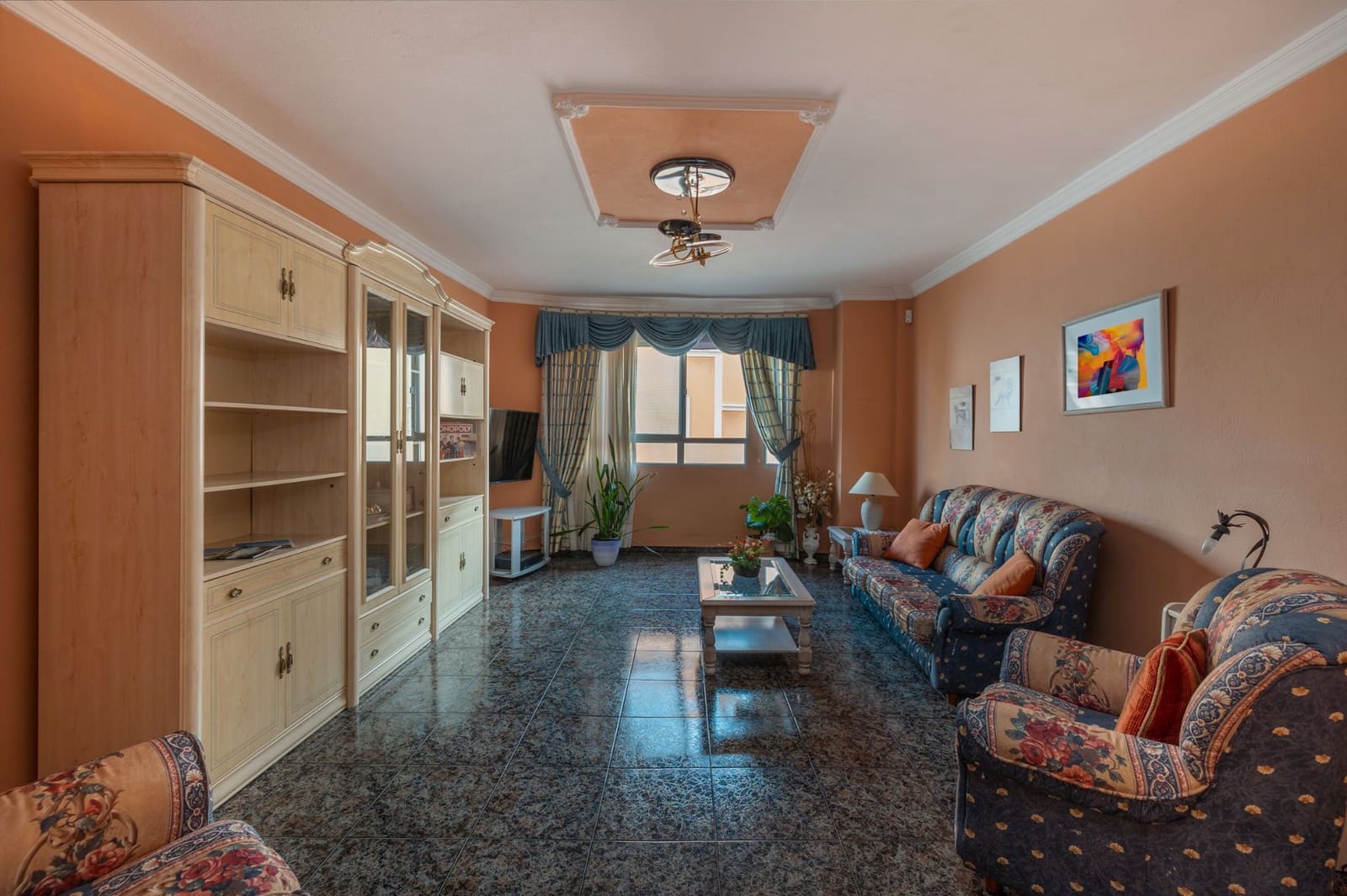 3 bedroom Semi-detached Villa for sale in Las Palmas de Gran Canaria with garage - € 370,000 (Ref: 9484081)