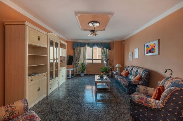 3 bedroom Semi-detached Villa for sale in San Cristóbal - Playa de la Laja, Las Palmas de Gran Canaria with garage - € 370,000 (Ref: 9484081)