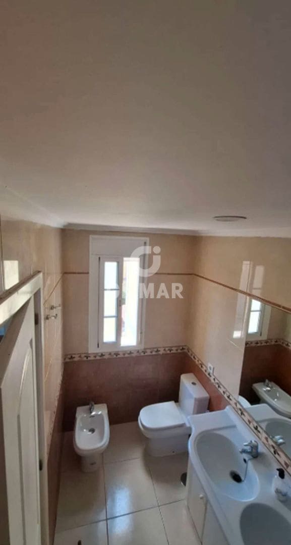 3 sypialnia Dom blizniak na sprzedaż w San Miguel de Abona z basenem - 360 000 € (Ref: 9506304)