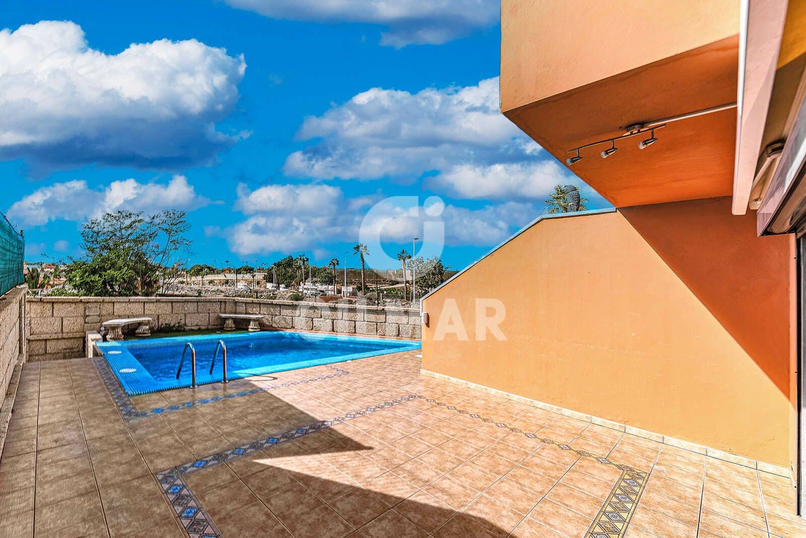 3 chambre Villa/Maison Semi-Mitoyenne à vendre à Adeje avec piscine - 940 000 € (Ref: 9532900)