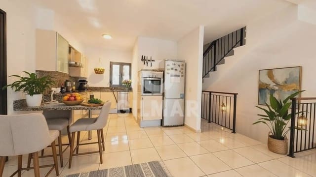 3 bedroom Semi-detached Villa for sale in Playa del Duque, Adeje with pool - € 940,000 (Ref: 9532900)