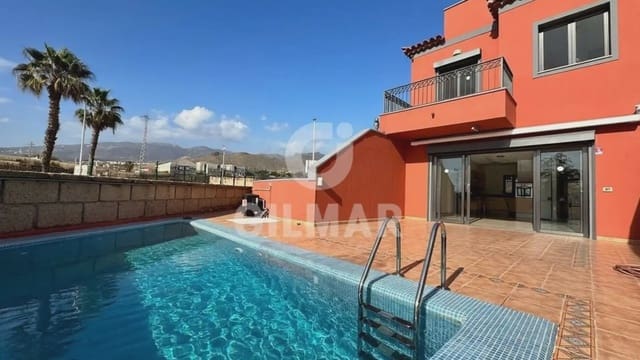 3 bedroom Semi-detached Villa for sale in Playa del Duque, Adeje with pool - € 940,000 (Ref: 9532900)