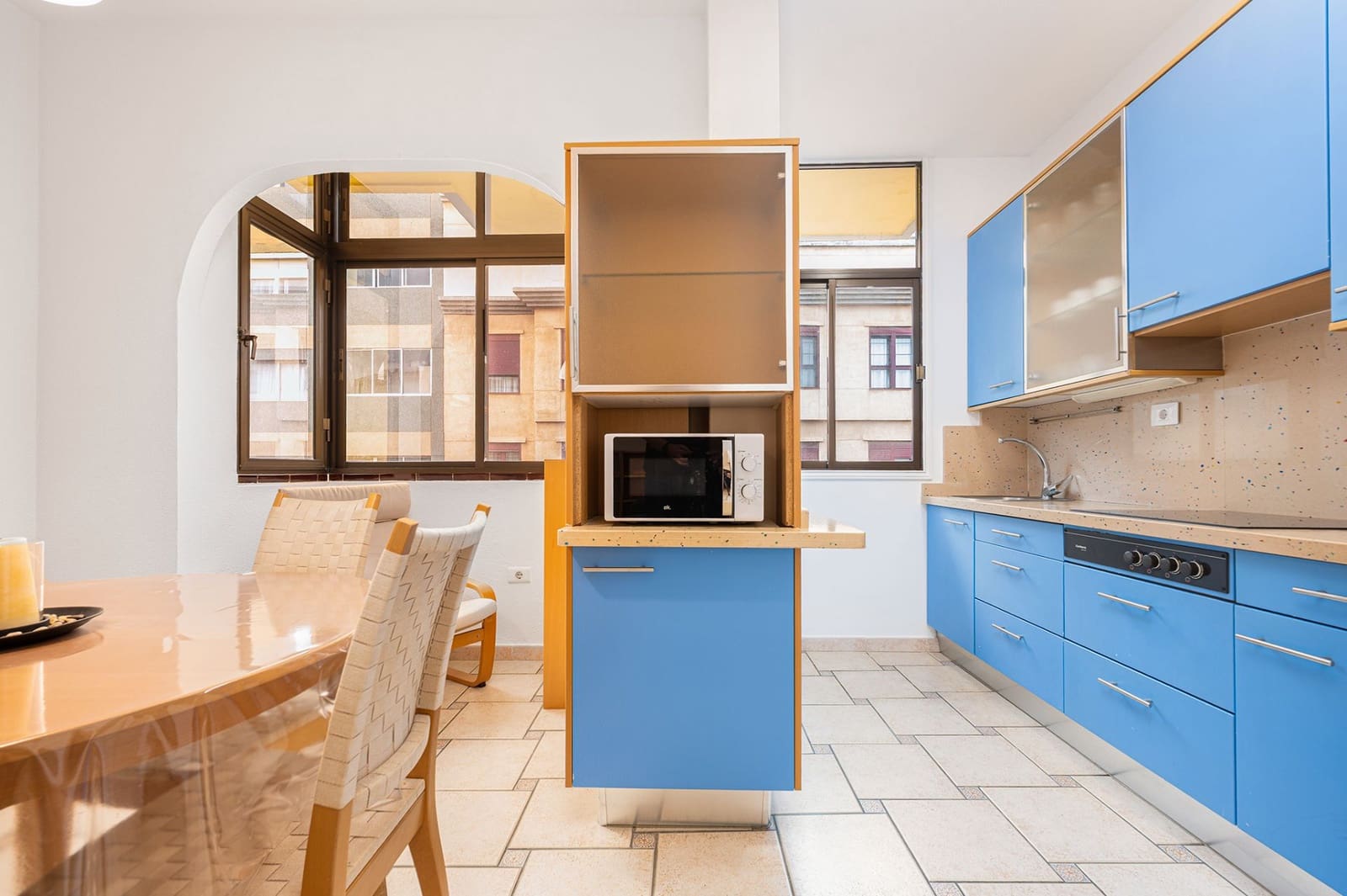 2 bedroom Flat for sale in Las Palmas de Gran Canaria - € 248,000 (Ref: 9588488)