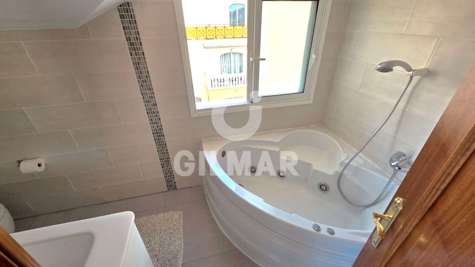 2 slaapkamer Penthouse te koop in Arona - € 390.000 (Ref: 9593250)