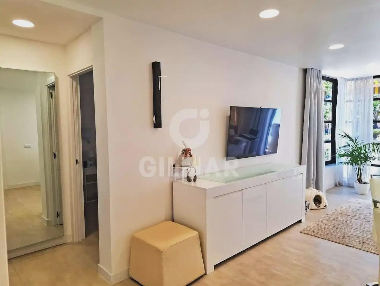 2 quarto Apartamento de Praia para venda em Playa de las Americas com piscina - 479 000 € (Ref: 9631843)