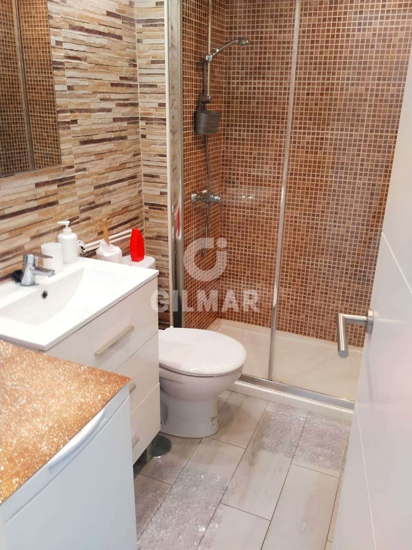 1 sovrum Lägenhet till salu i Arona - 320 000 € (Ref: 9643517)