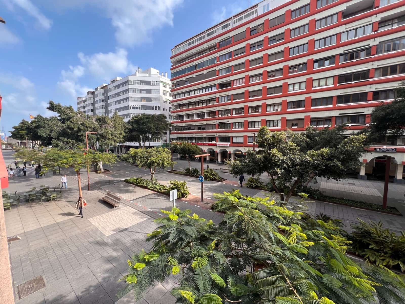 3 bedroom Flat for sale in Las Palmas de Gran Canaria - € 438,000 (Ref: 9669204)