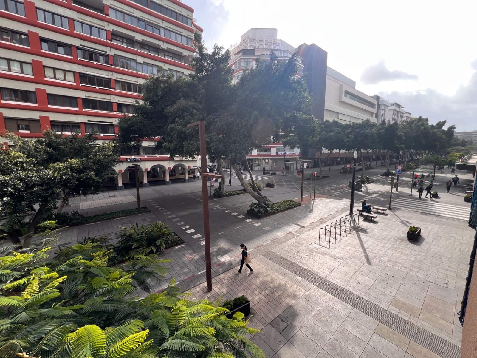 3 bedroom Flat for sale in Las Palmas de Gran Canaria - € 438,000 (Ref: 9669204)