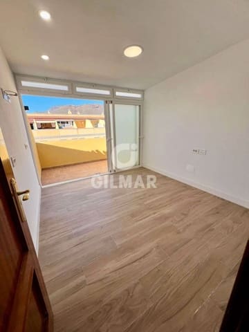 3 slaapkamer Appartement te koop in Valle de San Lorenzo, Arona met garage - € 290.000 (Ref: 9679296)