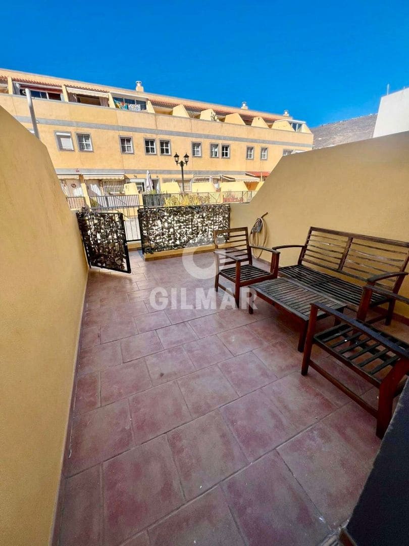 3 slaapkamer Appartement te koop in Arona met garage - € 290.000 (Ref: 9679296)