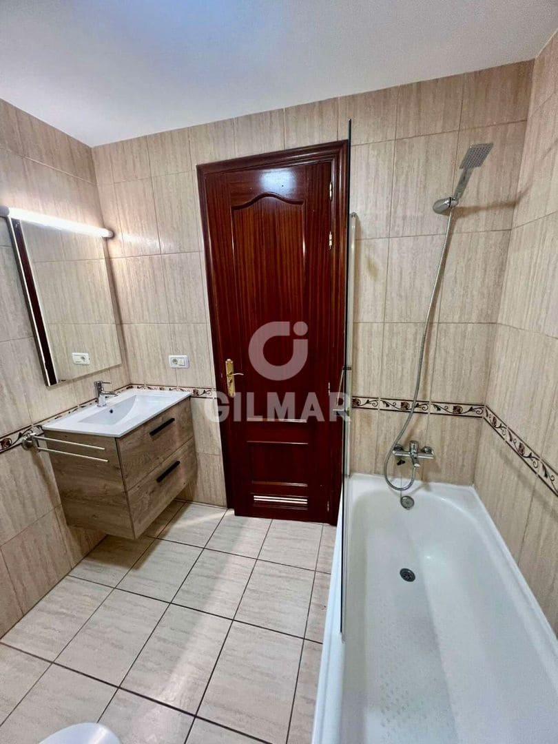 3 slaapkamer Appartement te koop in Arona met garage - € 290.000 (Ref: 9679296)