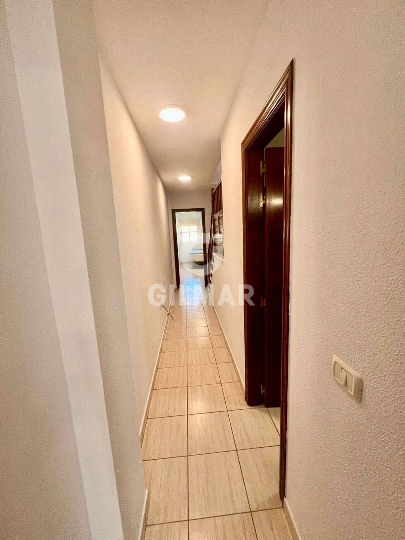 3 slaapkamer Appartement te koop in Arona met garage - € 290.000 (Ref: 9679296)