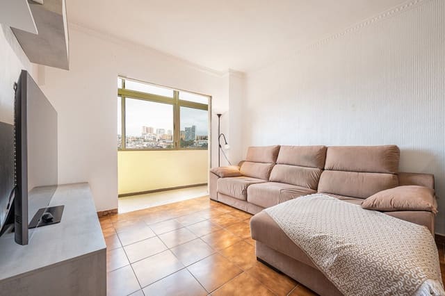 3 soveværelse Lejlighed til salg i Alcaravaneras, Las Palmas de Gran Canaria - € 298.000 (Ref: 9687537)