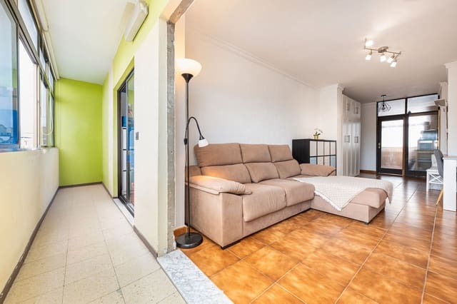 3 soveværelse Lejlighed til salg i Alcaravaneras, Las Palmas de Gran Canaria - € 298.000 (Ref: 9687537)