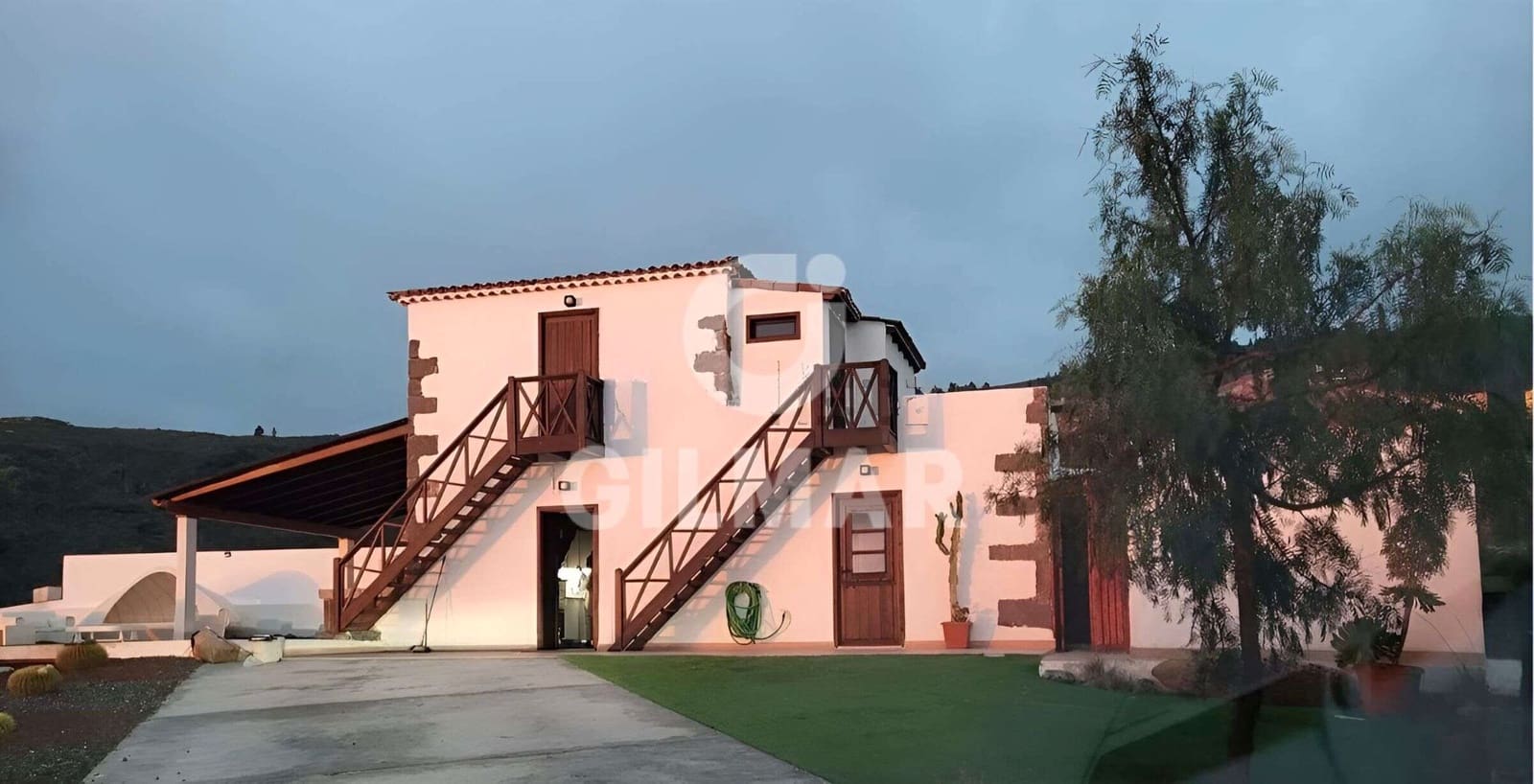 2 soveværelse Villa til salg i Guia de Isora med swimmingpool - € 695.000 (Ref: 9691658)