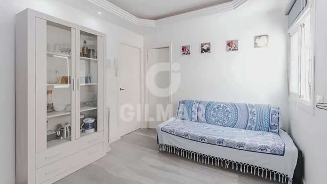 2 sovrum Lägenhet till salu i Los Cristianos, Arona - 260 000 € (Ref: 9733931)