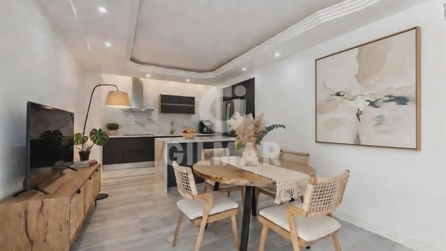 2 sovrum Lägenhet till salu i Los Cristianos, Arona - 260 000 € (Ref: 9733931)