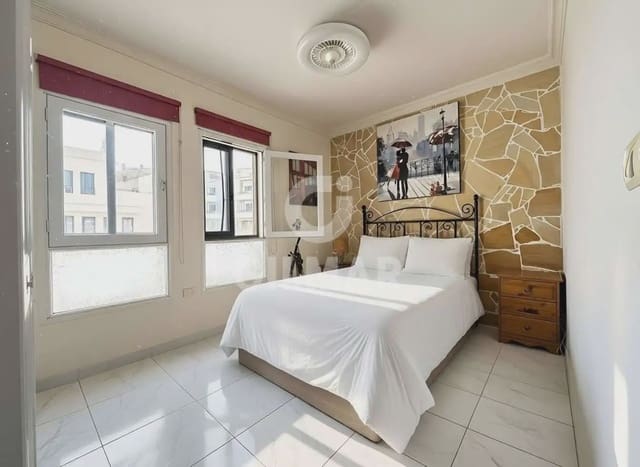 1 slaapkamer Flat te koop in Los Cristianos, Arona met zwembad - € 231.000 (Ref: 9761512)