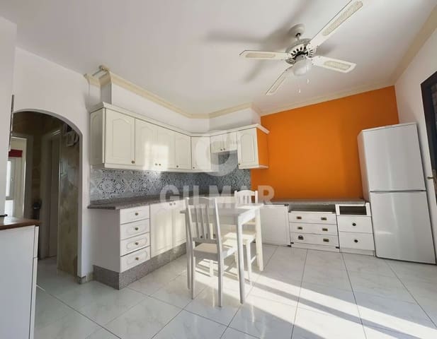 1 slaapkamer Flat te koop in Los Cristianos, Arona met zwembad - € 231.000 (Ref: 9761512)