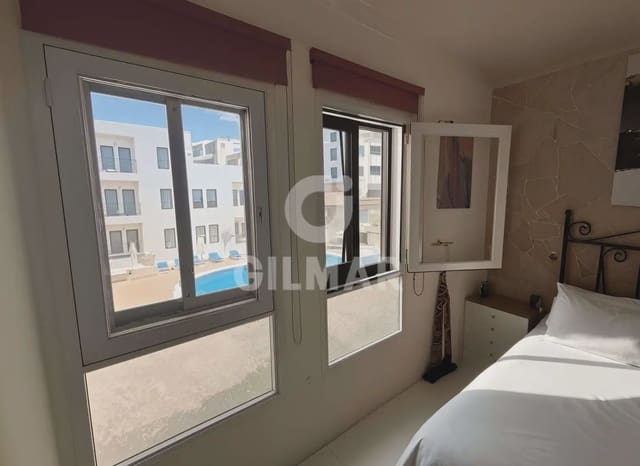 1 slaapkamer Flat te koop in Los Cristianos, Arona met zwembad - € 231.000 (Ref: 9761512)