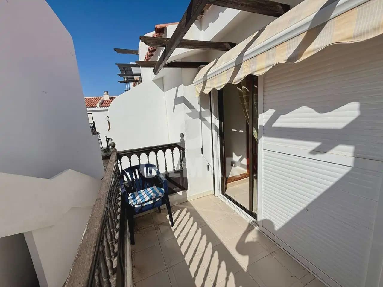 1 soveværelse Lejlighed til salg i Guia de Isora med swimmingpool garage - € 300.000 (Ref: 9776937)