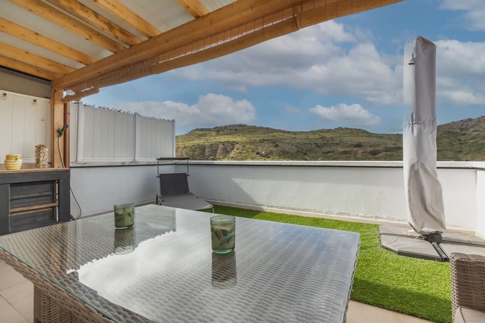 4 makuuhuone Omakotitalo myytävänä paikassa Las Palmas de Gran Canaria mukana 
autotalli - 380 000 € (Ref: 9782498)