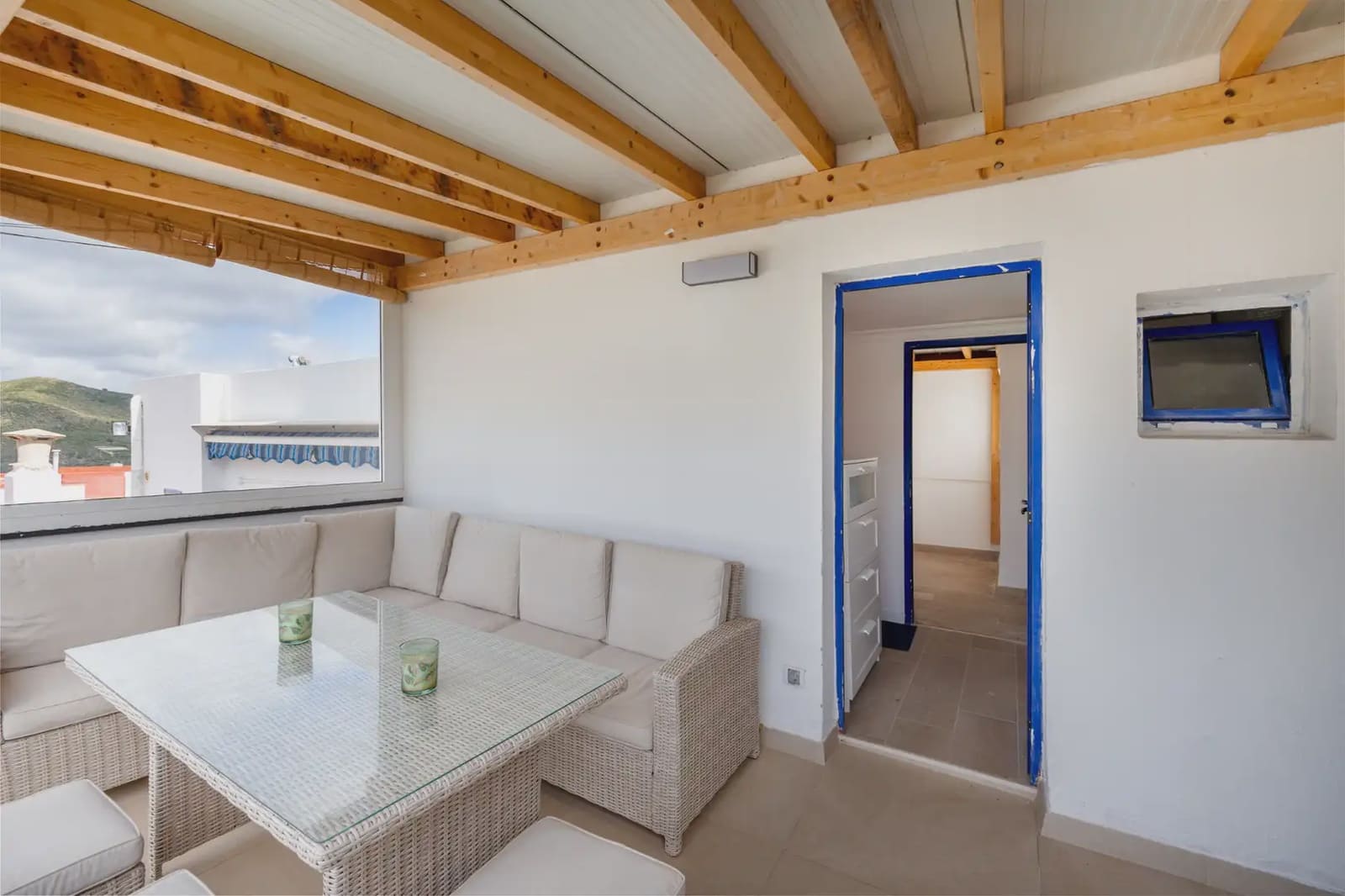 4 makuuhuone Omakotitalo myytävänä paikassa Las Palmas de Gran Canaria mukana 
autotalli - 380 000 € (Ref: 9782498)