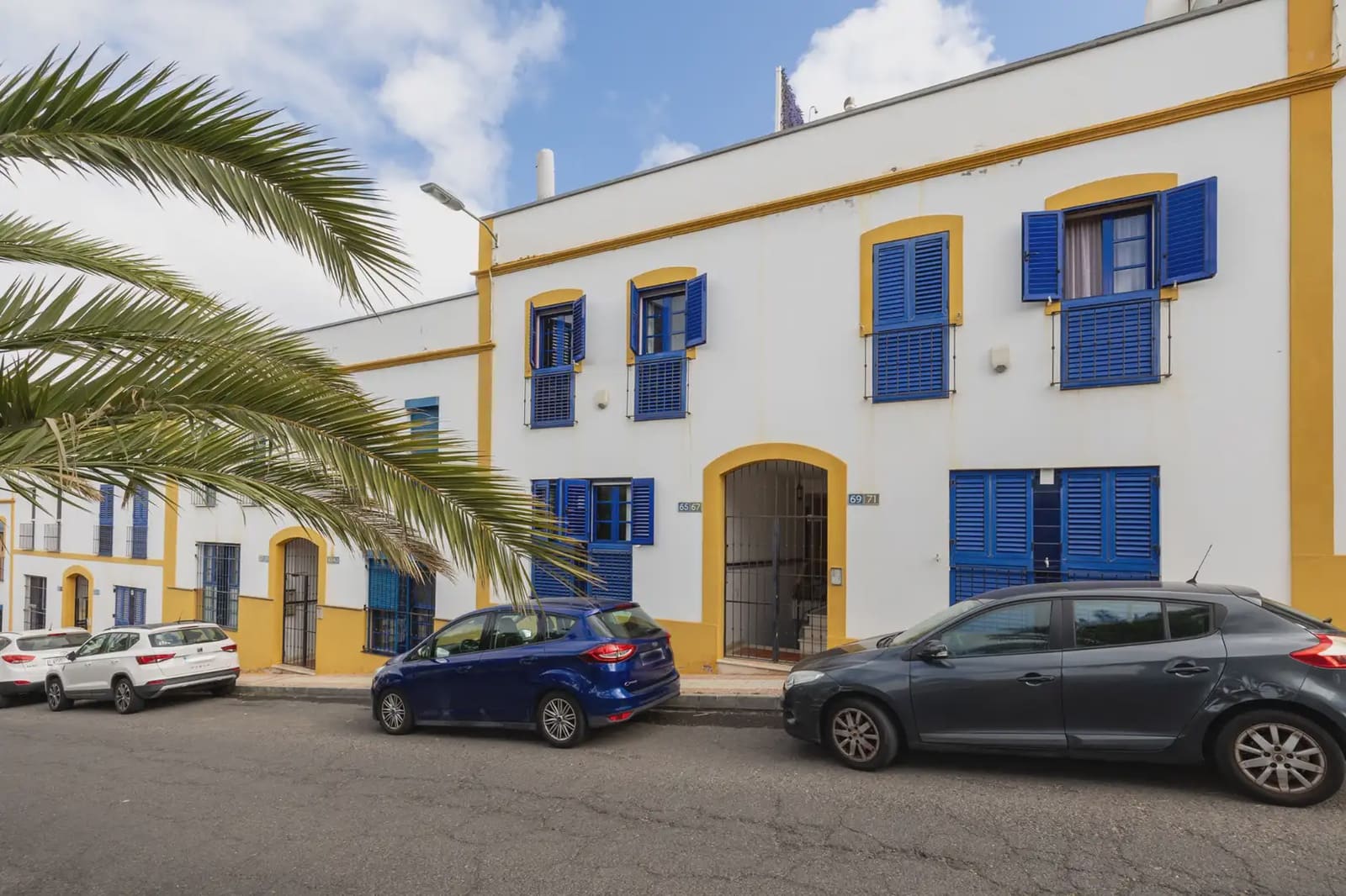 4 makuuhuone Omakotitalo myytävänä paikassa Las Palmas de Gran Canaria mukana 
autotalli - 380 000 € (Ref: 9782498)