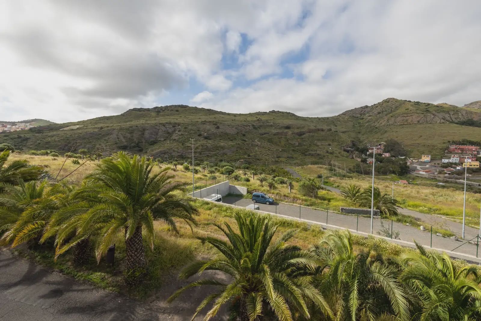 4 makuuhuone Omakotitalo myytävänä paikassa Las Palmas de Gran Canaria mukana 
autotalli - 380 000 € (Ref: 9782498)