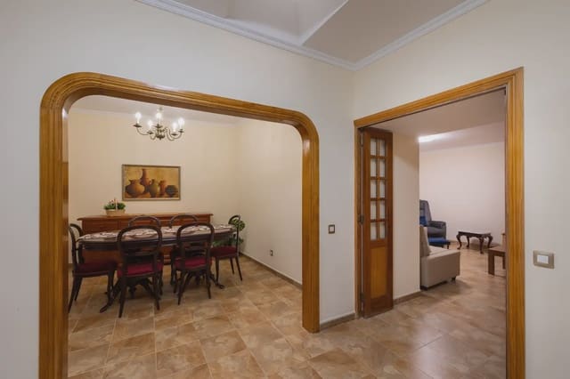 4 soverom Hus til salgs i San Lorenzo, Las Palmas de Gran Canaria - € 329 000 (Ref: 9783401)