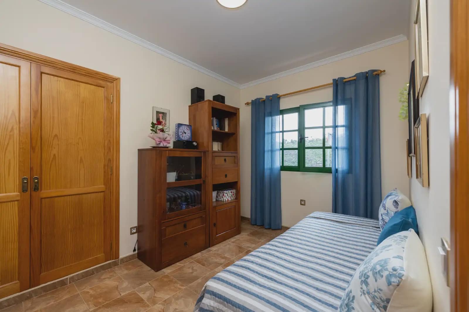 Casa de 4 habitaciones en Las Palmas de Gran Canaria en venta - 329.000 € (Ref: 9783401)