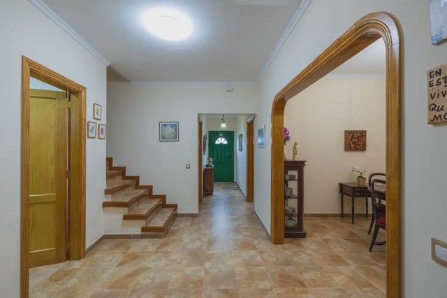 4 soverom Hus til salgs i San Lorenzo, Las Palmas de Gran Canaria - € 329 000 (Ref: 9783401)